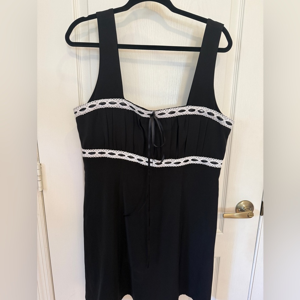 Avec Les Filles Black Dress with Cream Lace Detail